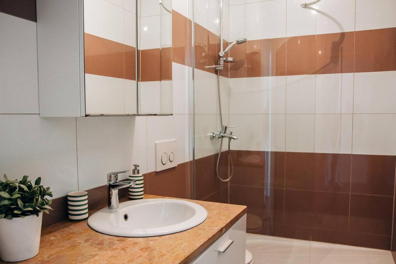 Charming Apartment Luna ซาดาร์ ภายนอก รูปภาพ
